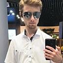 Знакомства: Максим, 24 года, Сызрань