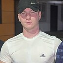 Знакомства: Дмитрий, 20 лет, Майкоп