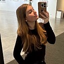 Знакомства: Валерия, 19 лет, Москва