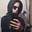 Знакомства: Максим, 18 лет, Ногинск