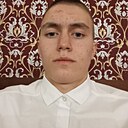 Знакомства: Юрий, 18 лет, Екатеринбург