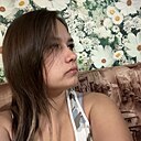 Знакомства: Яна, 27 лет, Киселевск