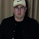 Знакомства: Александр, 22 года, Майкоп