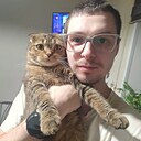 Знакомства: Виталий, 29 лет, Кировск