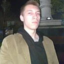 Знакомства: Лев, 19 лет, Челябинск