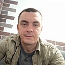 Знакомства: Максим, 32 года, Оренбург