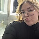 Знакомства: Аделя, 20 лет, Набережные Челны