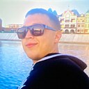 Знакомства: Дмитрий, 33 года, Волхов