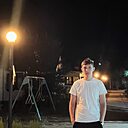 Знакомства: Илья, 18 лет, Алматы