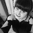 Знакомства: Оля, 28 лет, Псков