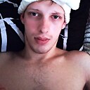 Знакомства: Артур, 22 года, Горно-Алтайск