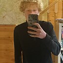 Знакомства: Виктор, 20 лет, Москва