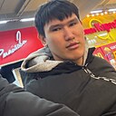 Знакомства: Кирилл, 18 лет, Магнитогорск