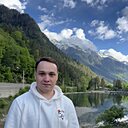 Знакомства: Артемий, 27 лет, Армавир