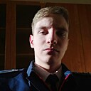 Знакомства: Максим, 20 лет, Москва