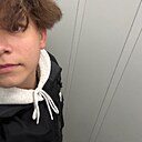 Знакомства: Maksim, 18 лет, Жлобин