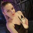 Знакомства: Сюзанна, 24 года, Сургут