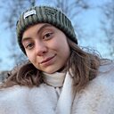 Знакомства: Виктория, 18 лет, Санкт-Петербург