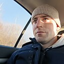 Знакомства: Артур, 35 лет, Круглое