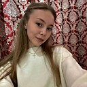 Знакомства: Вика, 28 лет, Краснодар