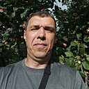 Знакомства: Олег, 49 лет, Белово
