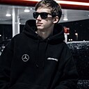 Знакомства: Владимир, 18 лет, Москва