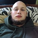 Знакомства: Дмитрий, 19 лет, Гомель