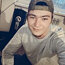 Знакомства: Юрий, 26 лет, Феодосия