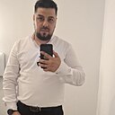 Знакомства: Madalin, 35 лет, București