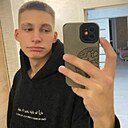 Знакомства: Дима, 21 год, Астрахань