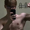 Знакомства: Максим, 19 лет, Львов