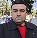 Знакомства: Рустам, 25 лет, Ялта