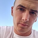 Знакомства: Максим, 24 года, Жлобин