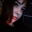 Знакомства: Полина, 21 год, Киев