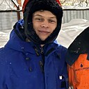 Знакомства: Владислав, 22 года, Кингисепп