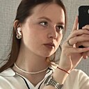 Знакомства: Лидия, 18 лет, Тюмень