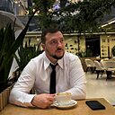 Знакомства: Александр, 34 года, Ноябрьск