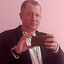 Знакомства: Илья, 40 лет, Котлас
