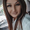 Знакомства: Юлия, 35 лет, Сургут