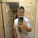 Знакомства: Евгений, 38 лет, Набережные Челны