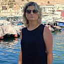 Знакомства: Дарья, 40 лет, Луганск