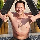 Знакомства: Евгений, 28 лет, Озеры