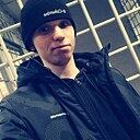 Знакомства: Вова, 18 лет, Кемерово