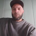 Знакомства: Юрий, 36 лет, Новошахтинск