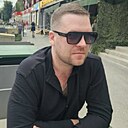 Знакомства: Анатоль, 37 лет, Тюмень