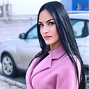 Знакомства: Юлия, 30 лет, Екатеринбург