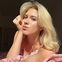 Знакомства: Ангелина, 22 года, Москва