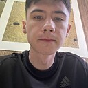 Знакомства: Максим, 22 года, Оренбург