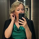 Знакомства: Алеся, 37 лет, Калининград