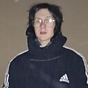 Знакомства: Макс, 18 лет, Кемерово